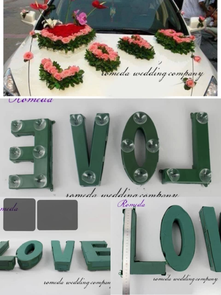 قاعدة بلاستيك LOVE